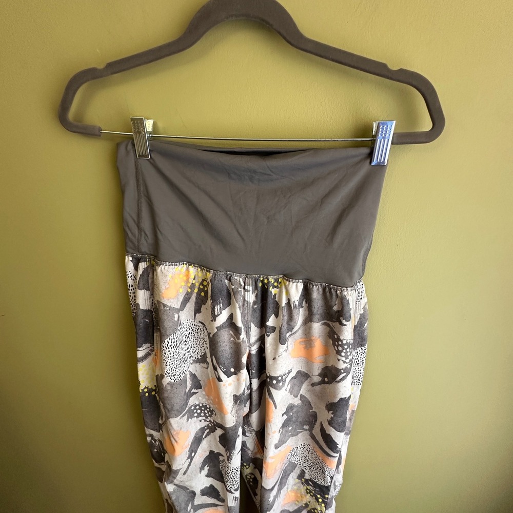 Lululemon Om Pant Abstract Pop Art Print Jogger Pants Grey Orange Yellow‎ Size 6 - Picture 3 of 11